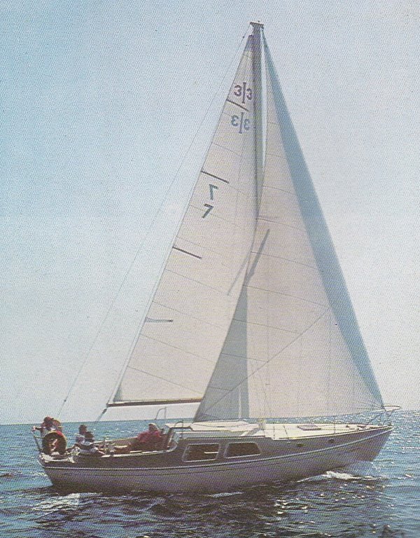 Islander 33