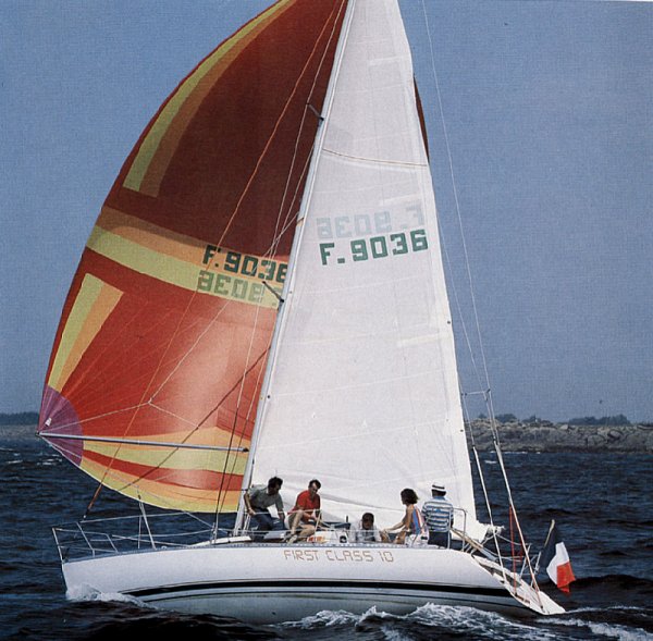 First Class 10 (beneteau)