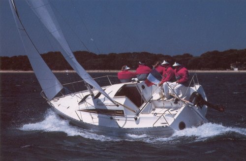 First 235 (beneteau)