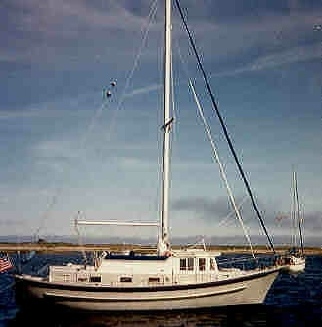 Fales 32 Navigator