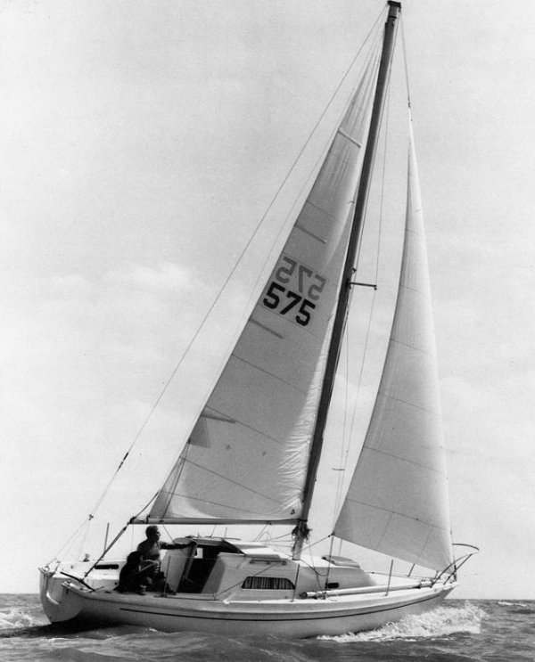 Pearson 26