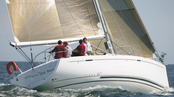 First 44.7 (beneteau)