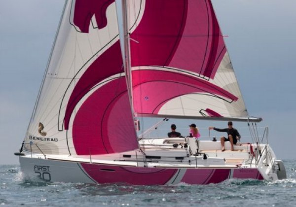 First 30 (beneteau - Juan K.)