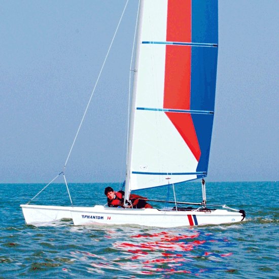 Phantom 14 (catamaran)